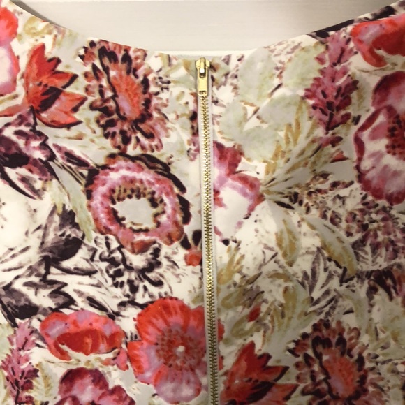 Spring Dress. Size 12. - Picture 3 of 4